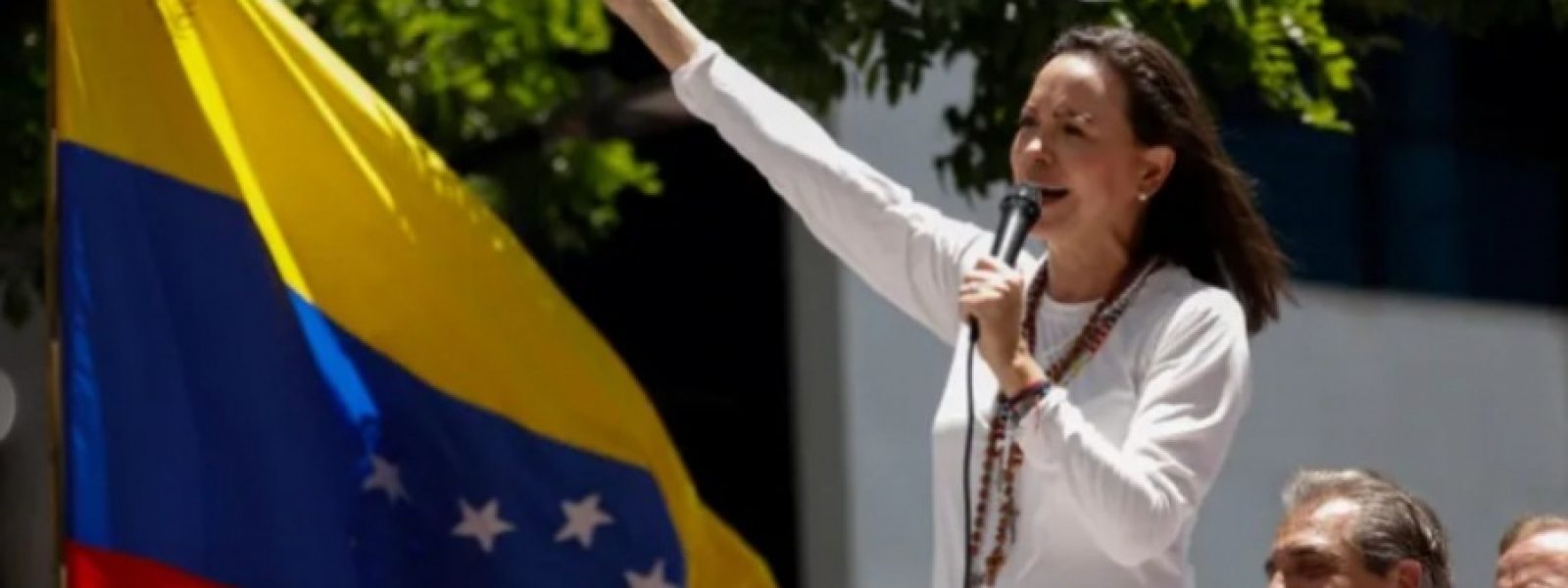 Στην ανίπαλο του Maduro, Maria Corina Machado, το Νόμπελ Ειρήνης 2025 – Τι έγραφε ο Trump