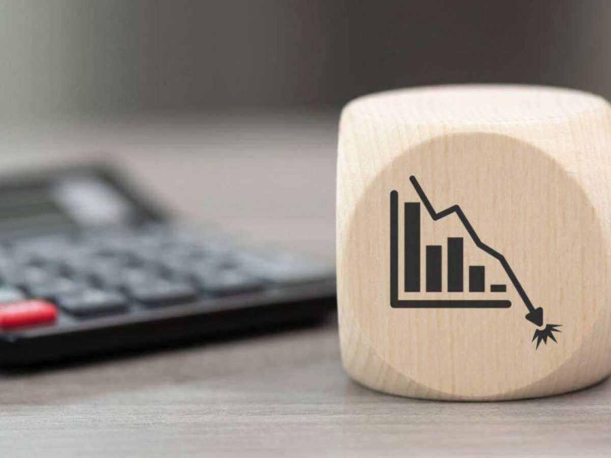 ΕΑΔΕ: Προσοχή στα «δώρα» με τα ασφαλιστήρια συμβόλαια