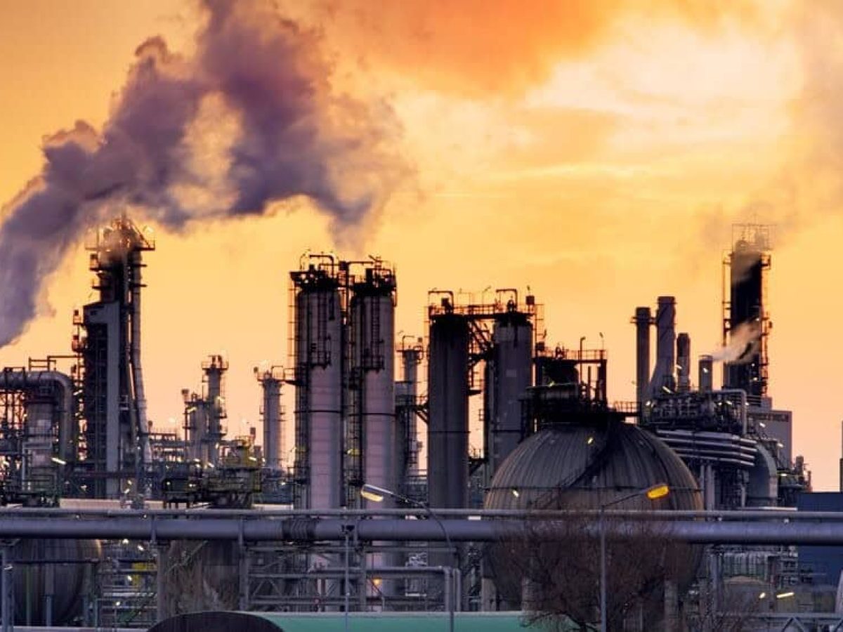 Συρρικνώθηκε κατά 25% το αποτύπωμα CO2 της Ελλάδας – Σοβαρή ήττα για την εγχώρια βιομηχανία