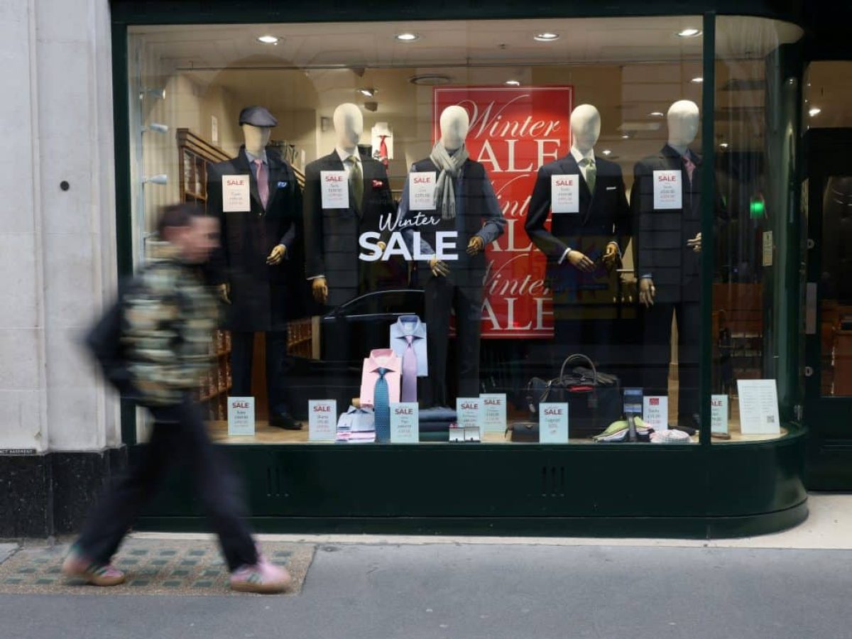 Χειμερινές εκπτώσεις: Πότε ξεκινούν και τι πρέπει να προσέξετε