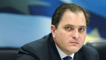 Πως το ΑΙ θα «ξεσκονίζει» τα εισοδήματα κάθε φορολογούμενου