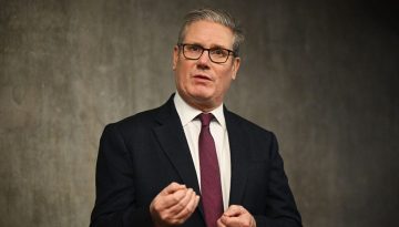 Βρετανία και Γερμανία υπογράφουν σύμβαση 70 εκατ. δολαρίων για εξελιγμένα αυτοκινούμενα πυροβόλα