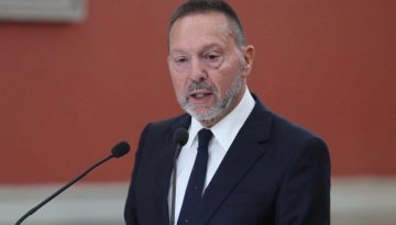 Στουρνάρας: Κατάλληλα διαμορφωμένα τα επιτόκια της ΕΚΤ