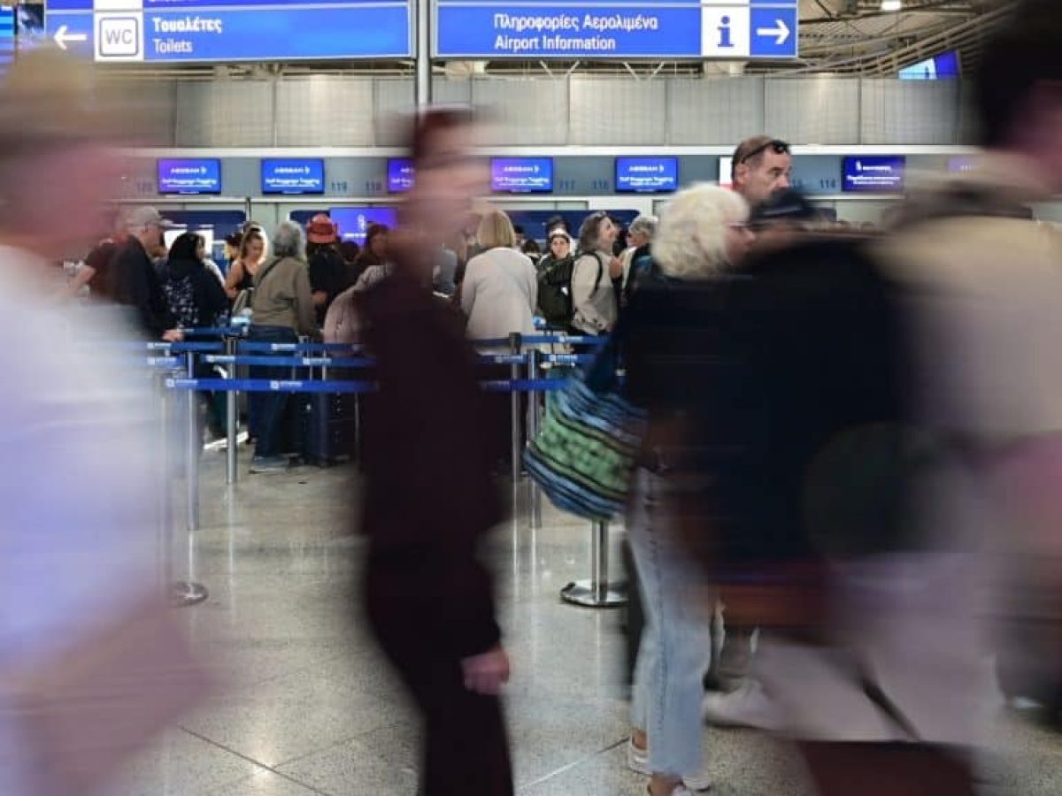 “Πέταξε” η επιβατική κίνηση στα αεροδρόμια της Ελλάδας στο 11μηνο – Πού σημειώθηκε ιστορικό ρεκόρ