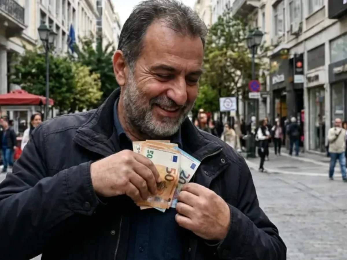 Τι μπαίνει στην τσέπη το 2026: Από τους μισθούς και τις συντάξεις μέχρι τον «κουρεμένο» ΕΝΦΙΑ