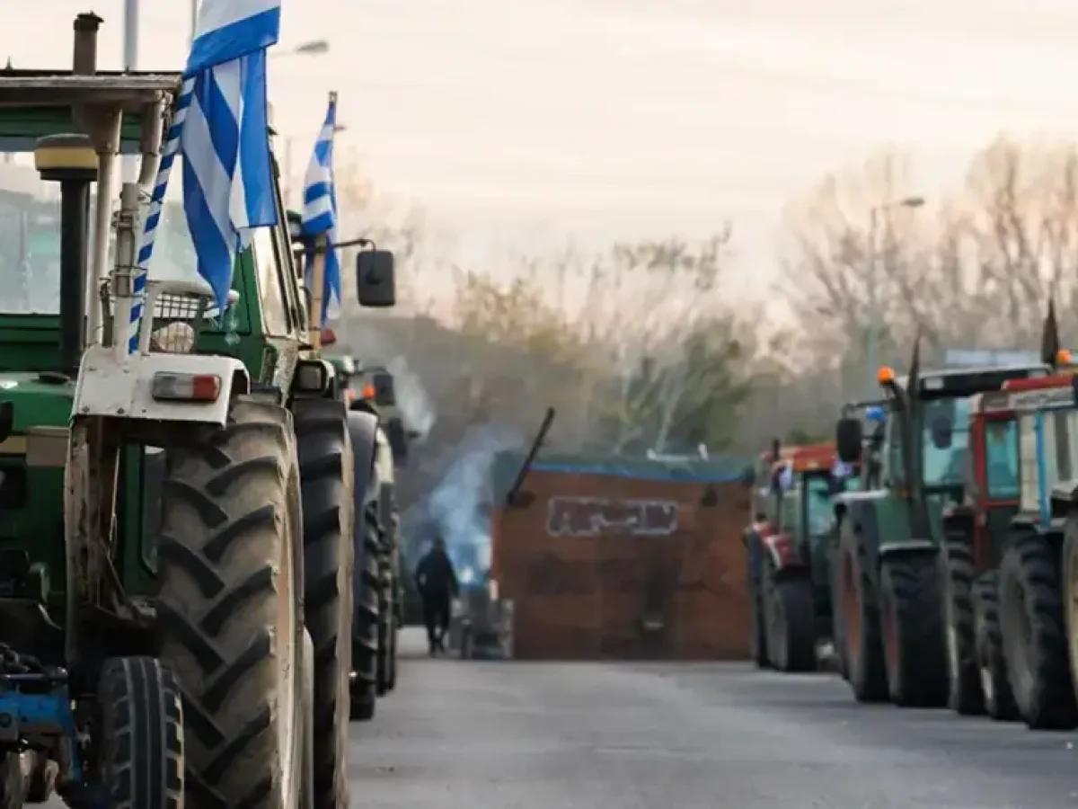 18 αγροτικά μπλόκα σπάνε τη “σκληρή γραμμή”…