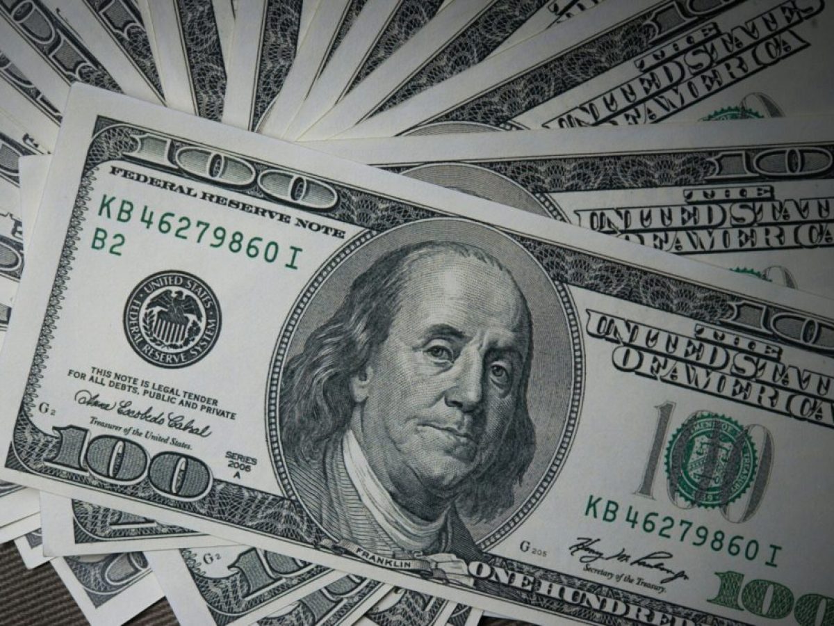 Δολάριο: Σε τροχιά χειρότερης χρονιάς από το 2017