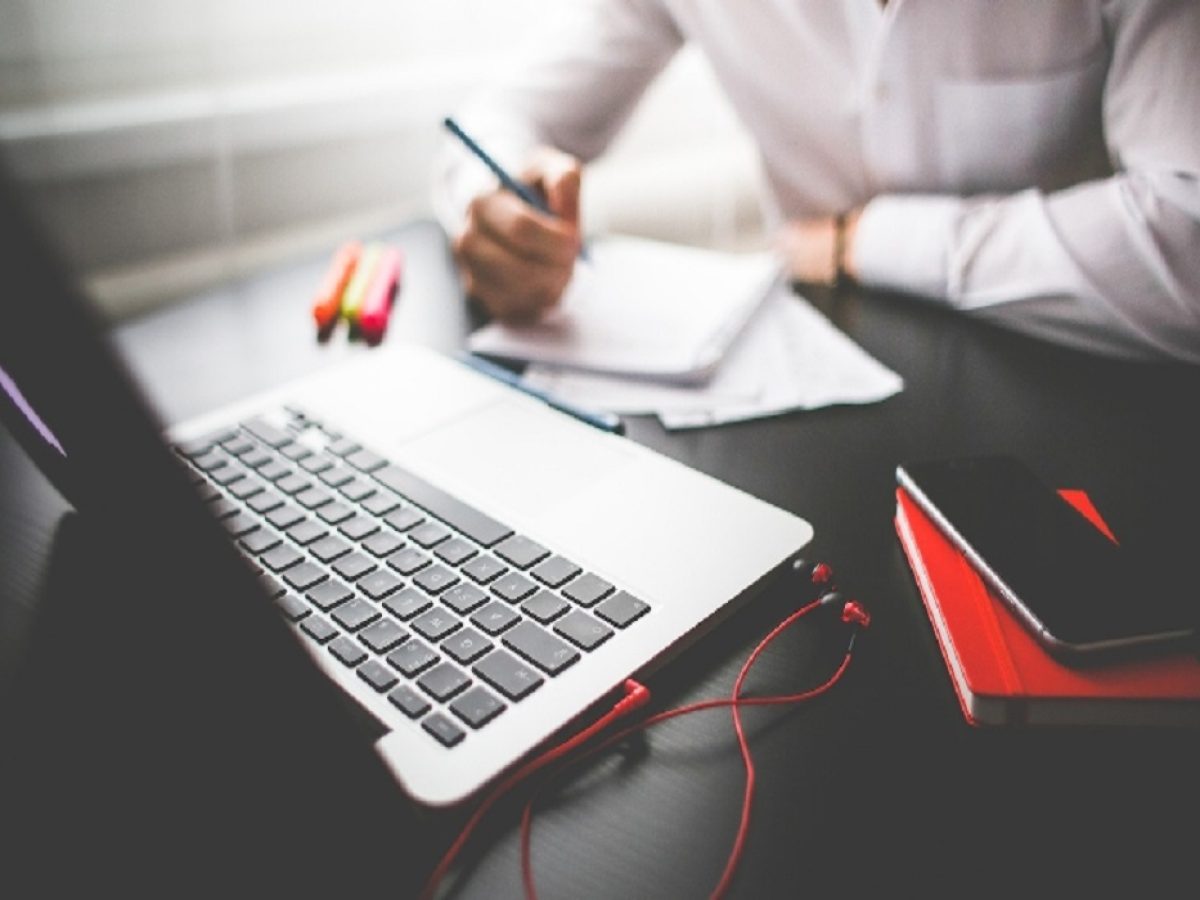 Παράταση ενός μήνα για τις εκκρεμότητες στο ΓΕΜΗ