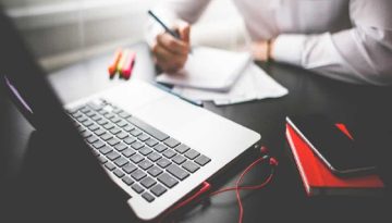 Παράταση ενός μήνα για τις εκκρεμότητες στο ΓΕΜΗ