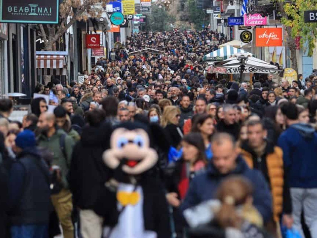 Σε ισχύ και πάλι από σήμερα το εορταστικό ωράριο – Ανοιχτά αύριο, Κυριακή, τα εμπορικά καταστήματα και τα σούπερ μάρκετ