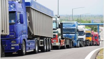 Τραβάνε χειρόφρενο οι αυτοκινητιστές