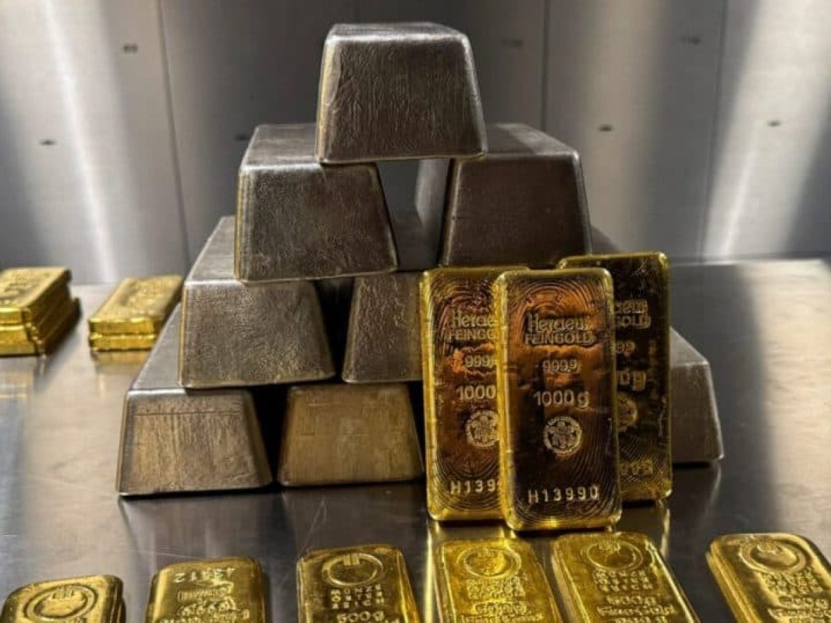 Χρυσός και ασήμι σπάνε ρεκόρ – Οι επενδυτές στρέφονται στα πολύτιμα μέταλλα