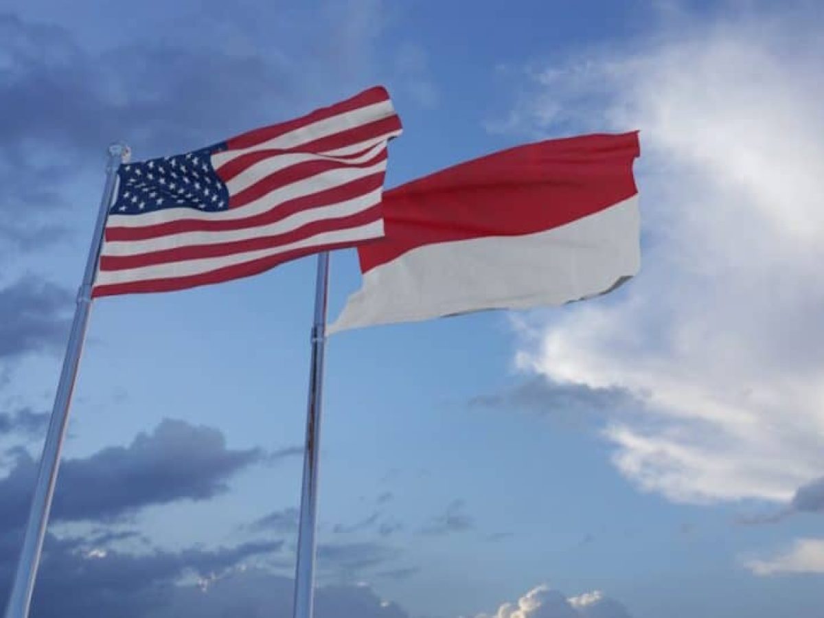 ΗΠΑ – Ινδονησία: Κλείδωσε η συμφωνία για τους τελωνειακούς δασμούς