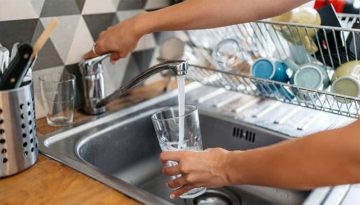 Αύξηση 2,40 ευρώ στα τιμολόγια της ΕΥΔΑΠ από αύριο 1η Ιανουαρίου 2026