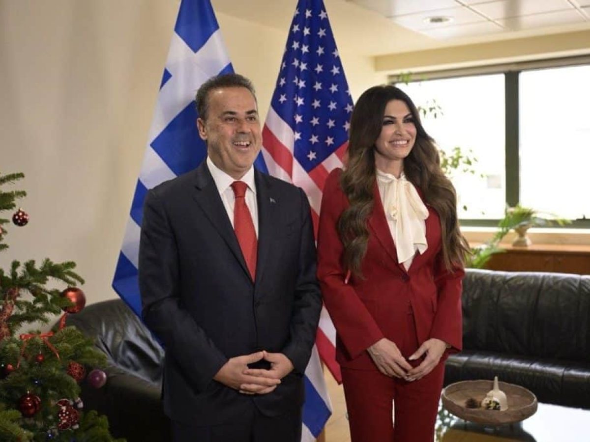 Ο ρόλος της Ελλάδας ως περιφερειακού ενεργειακού κόμβου στο επίκεντρο συνάντησης Παπασταύρου-Γκίλφοϊλ