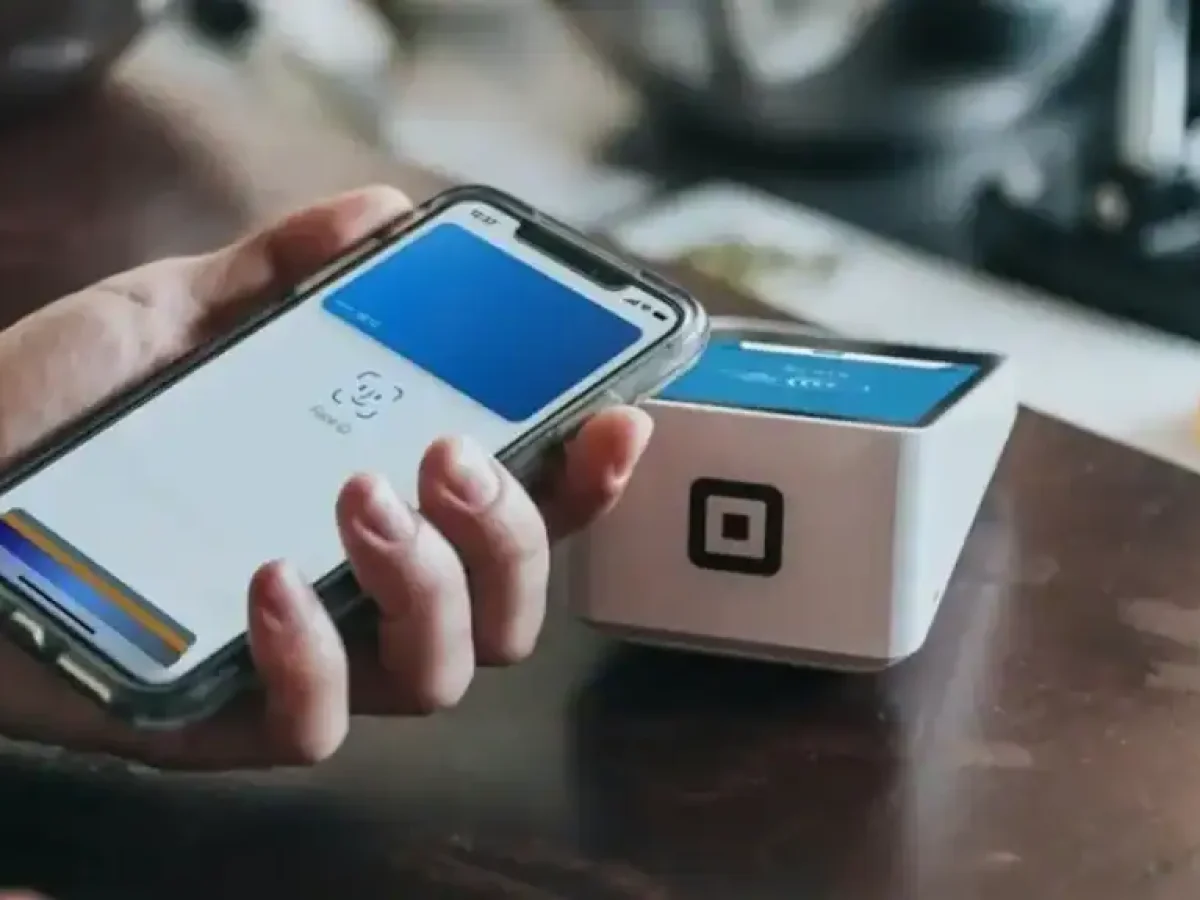 POS, IRIS και myDATA συρρίκνωσαν τη φοροδιαφυγή για το 2025: Τι συμβαίνει με το «κενό» ΦΠΑ