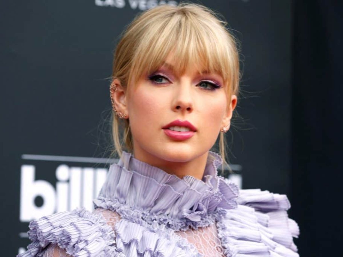 Taylor Swift: Δωρεά ύψους 1 εκατ. δολαρίων στη Feeding America