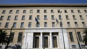 ΤτΕ: Ισχυρή πιστωτική επέκταση το 2025, με πτώση επιτοκίων και άνοδο καταθέσεων