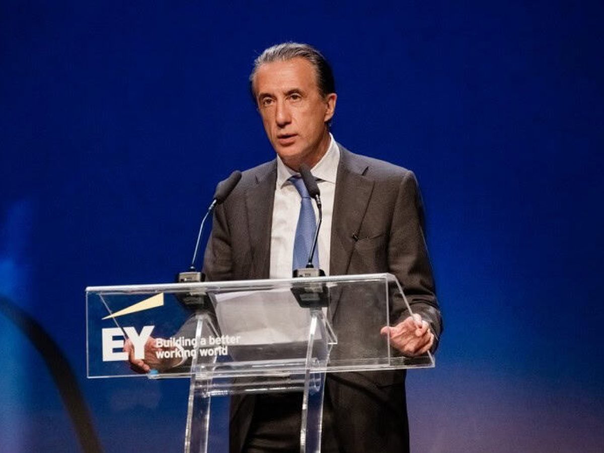 Theon: Ιστορικά κέρδη το 2025, το μήνυμα Χατζημηνά