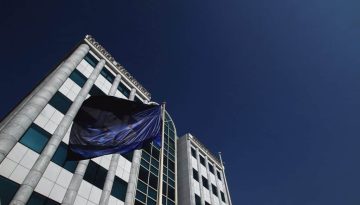 Χρηματιστήριο: Στη “φωτεινή πλευρά“ του επενδυτικού χάρτη και το 2026, τι προβλέπουν τρεις ξένοι οίκοι