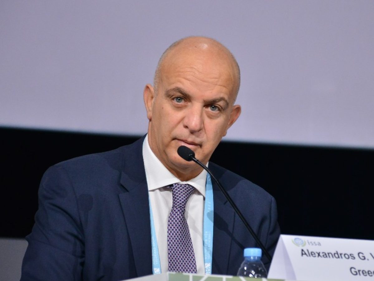 ΕΦΚΑ: Στην 5ετια η παραγραφή χρεών από σήμερα – Τι αλλάζει για επιχειρήσεις και ελεύθερους επαγγελματίες