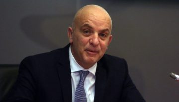 Συνταξιοδότηση το 2026: Ποιοι αποχωρούν με 4.500 ή 5.500 ένσημα