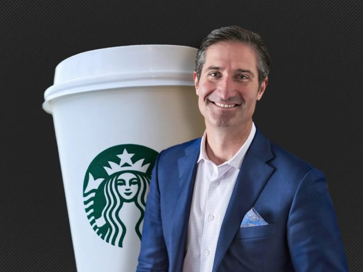 Starbucks: Αποδίδει το σχέδιο αναδιάρθρωσης – Πρόβλεψη για άλμα πωλήσεων πάνω από 3% το 2026