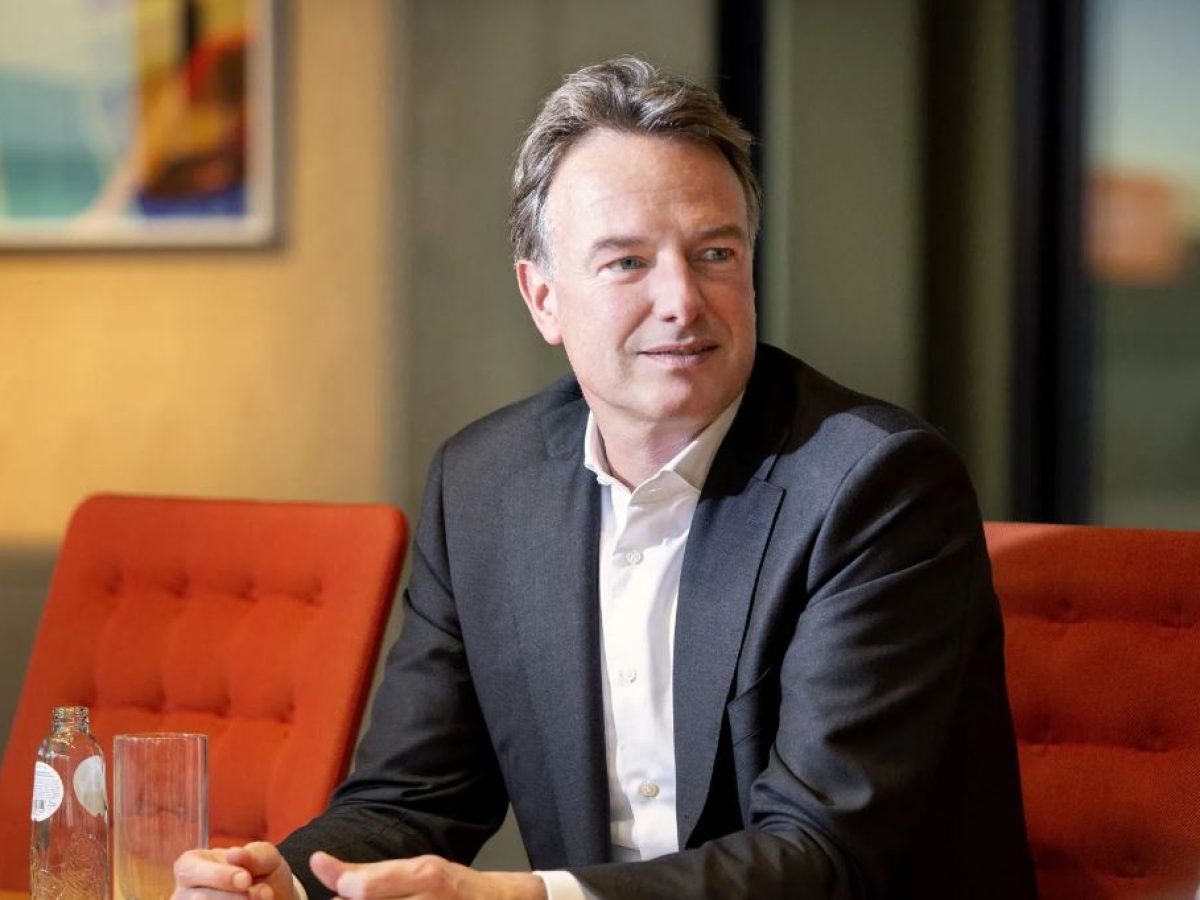 CEO ING: Σε τροχιά συγχωνεύσεων οι ευρωπαϊκές τράπεζες – Υπάρχουν πάρα πολλές