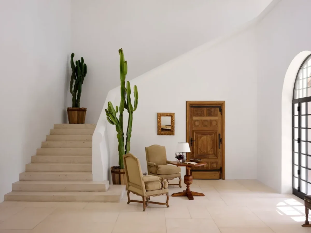 Chanel La Pausa: H βίλα της Coco που φιλοξένησε τον Dalí και τον Churchill ανοίγει και πάλι τις πόρτες της