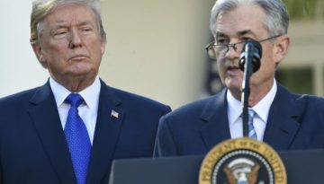 Fed: Εν αναμονή της απόφασης για τα επιτόκια – Τα βλέμματα στρέφονται στον Παόυελ και τον διάδοχό του