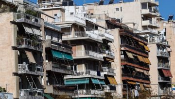 Οι ύπουλοι παράγοντες που μπορούν να επηρεάσουν έως και 20% την αξία ενός ακινήτου – Από τα κοινόχρηστα έως τον ανελκυστήρα
