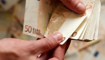 Κοιτάξτε τους λογαριασμούς σας – Μοιράζονται 85,7 εκατ. ευρώ αυτές τις μέρες