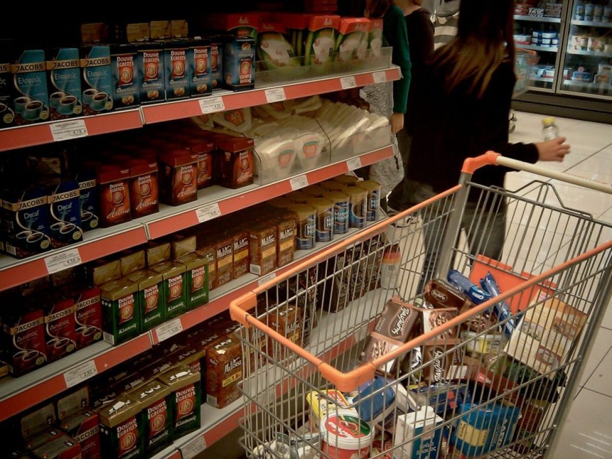 Πληθωρισμός: «Ξανατσίμπησε» στο 2,6% τον Δεκέμβριο