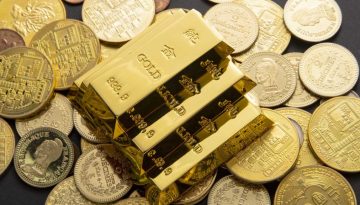 Ο χρυσός άγγιξε τα 5.600 δολάρια