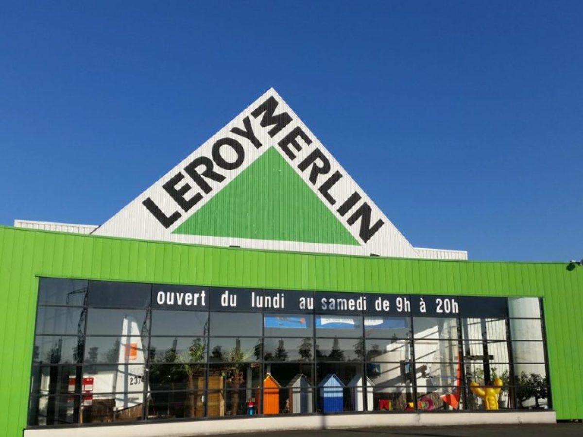 Η “μυστική ζωή” των Γάλλων ιδιοκτητών των καταστημάτων Leroy Merlin και Decathlon