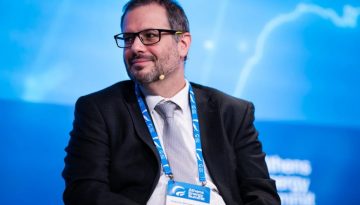 Νίκος Τσάφος: Η Ελλάδα μπορεί να στείλει LNG σε πολλούς εταίρους