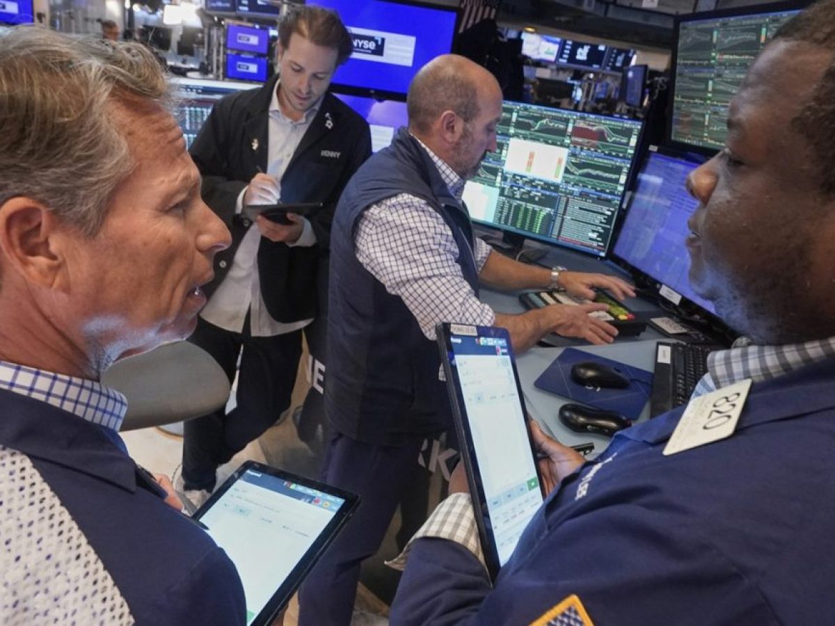 Ανεπηρέαστες οι παγκόσμιες αγορές μετοχών από τις εξελίξεις στη Βενεζουέλα – Στο επίκεντρο για μια ακόμα φορά το ΑΙ