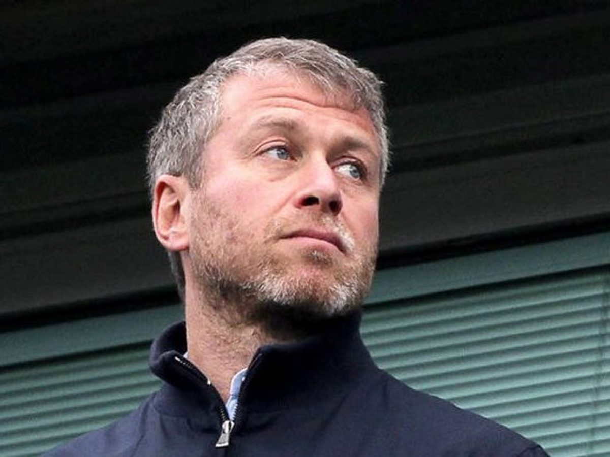 Αμπράμοβιτς: Διαψεύδει τη σύνδεσή του με τις έρευνες στη Deutsche Bank – «Δεν είναι ύποπτος» λέει εκπρόσωπός του