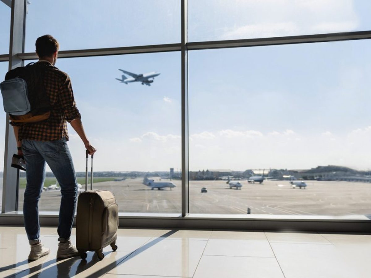 Τράπεζα της Ελλάδος: Απογειώθηκε ο τουρισμός στην Ελλάδα το 2025 – Στους 36,7 εκατ. ο αριθμός των επισκεπτών το διάστημα Ιανουαρίου-Νοεμβρίου