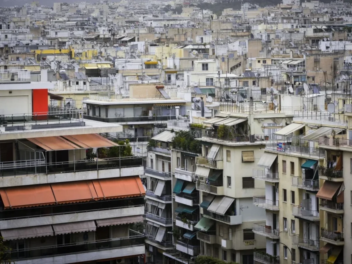 Διπλάσιος ΕΝΦΙΑ για κλειστά ακίνητα τραπεζών και servicers το 2026