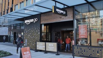 Η Amazon κλείνει τα καταστήματα Fresh και Go