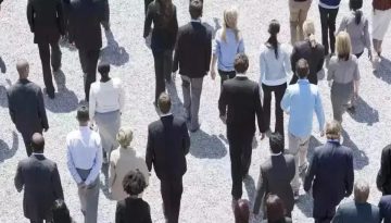 Μείωση της ανεργίας στο 7,5% τον Δεκέμβριο – Στο χαμηλότερο σημείο από το 2008