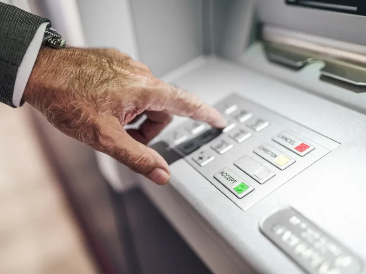 Πληρωμές e-ΕΦΚΑ και ΔΥΠΑ: Πάνω από 74 εκατ. ευρώ σε σχεδόν 100.000 δικαιούχους έως 6 Φεβρουαρίου