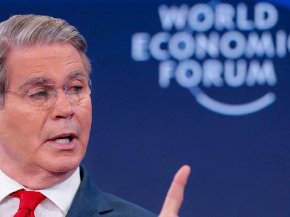 Μπέσεντ: Ανοιχτό το ενδεχόμενο «χαλάρωσης» των περιορισμών στις αμυντικές εταιρείες σε 2 με 3 χρόνια