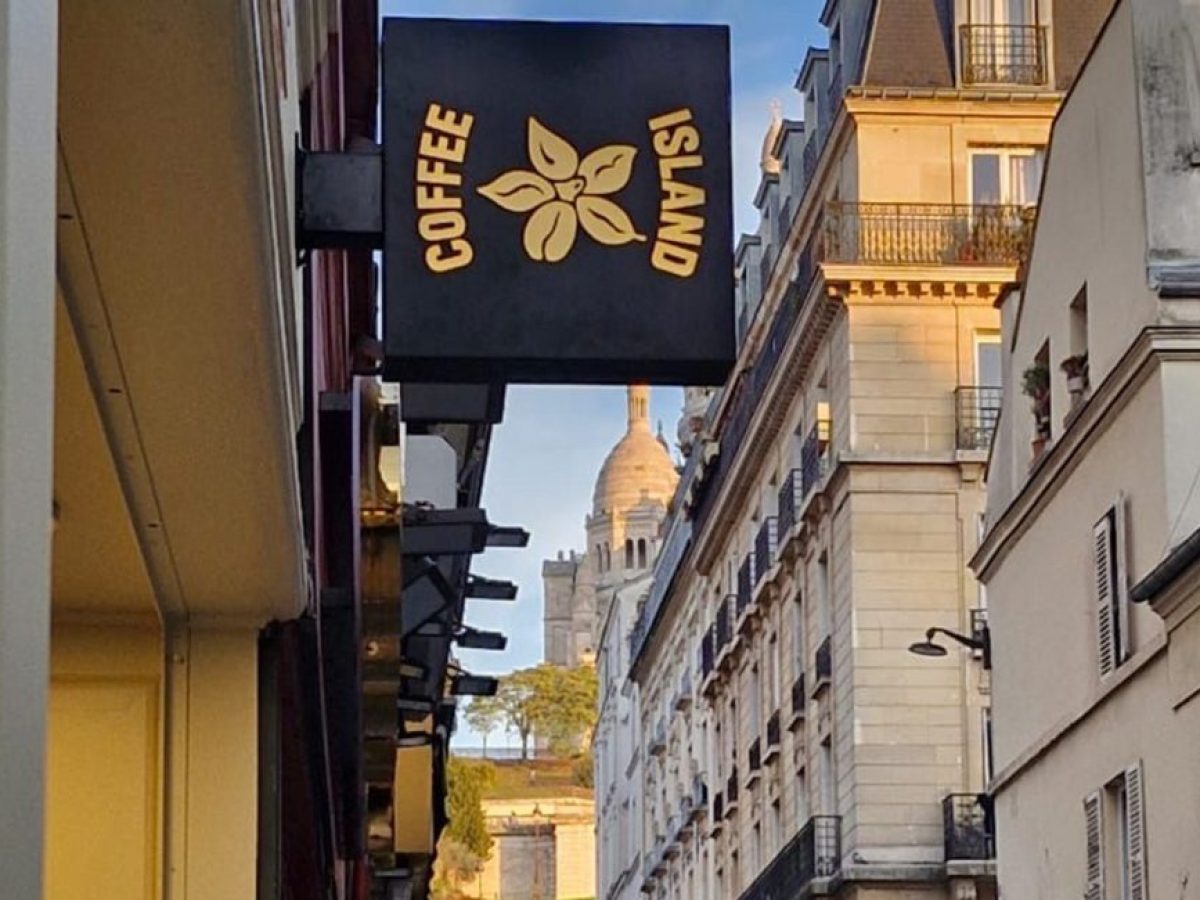 Coffee Island: Μπαίνει στην αγορά της Γαλλίας με κατάστημα στην Μονμάρτη