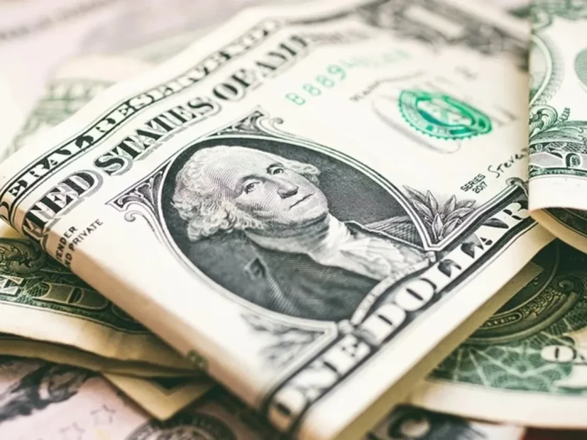 «Βούτηξε» το δολάριο μετά τις δηλώσεις Τραμπ