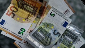 Πάνω από 2.000 εργαζόμενοι πήραν Δώρο Χριστουγέννων το 2025 μετά από παρέμβαση της Επιθεώρησης εργασίας
