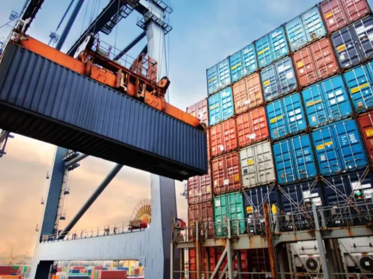 Αυξάνεται το εμπορικό έλλειμμα με τη Νότια Αφρική: Υποχωρούν οι ελληνικές εξαγωγές, εκτοξεύονται οι εισαγωγές