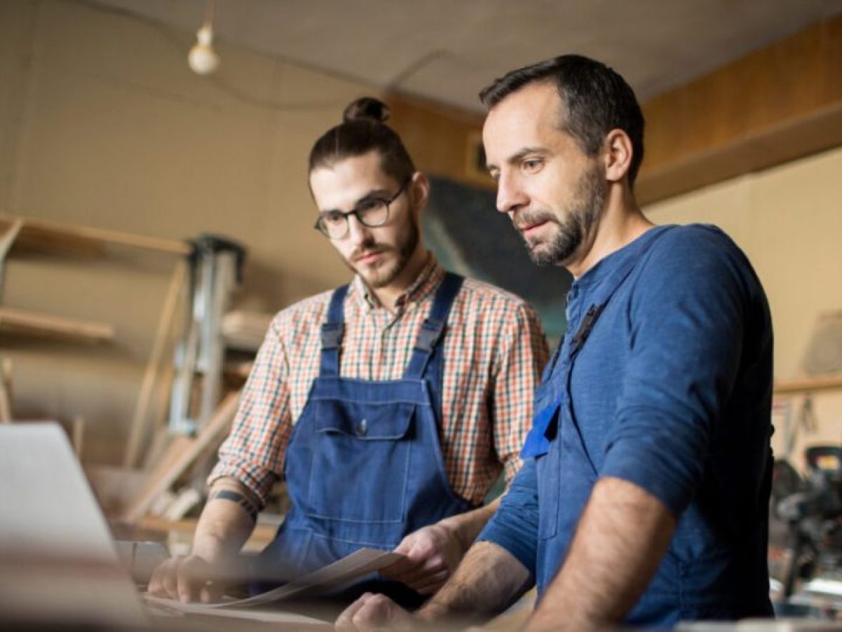 ΒΕΑ: Στο περιθώριο οι μικρομεσαίες επιχειρήσεις στον κυβερνητικό σχεδιασμό για το 2026