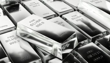 Πάνω από 100 δολάρια το ασήμι με επιταχυντές το αδύναμο δολάριο και τις γεωπολιτικές εντάσεις